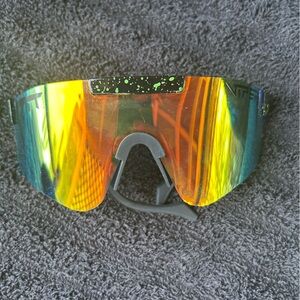 PIT VIPER POLARIZED Sunglasses Black Splatter/Rainbow Mirror Cycling Adjustable